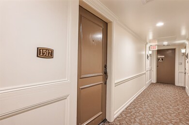 Sage Condominiums unit 1517, Houston, TX 77056 - photo 4