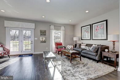 8022 Spring Arbor Dr unit 207E, Laurel, MD 20707 - photo 4