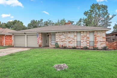 16731 Townes Rd, Friendswood, TX 77546 - photo 3