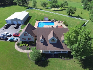 3356 Tschopp Rd NE, Lancaster, OH 43130 - photo 2