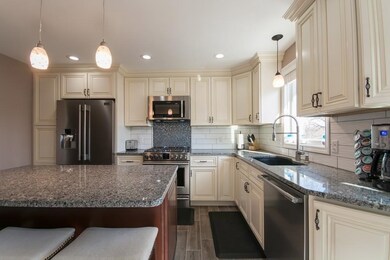 3 W Sherman St, North Dartmouth, MA 02747 - photo 7