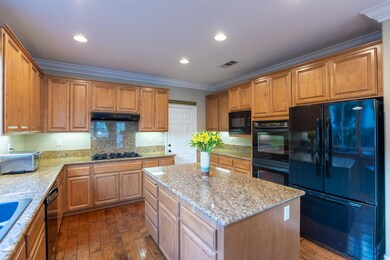 Kitchen-1