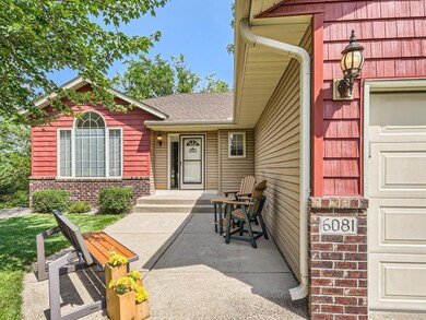 Exterior Front Entry