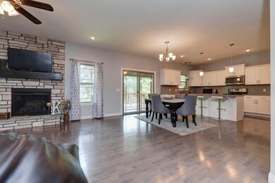 865 E Richmond Way, Nixa, MO 65714 - photo 7