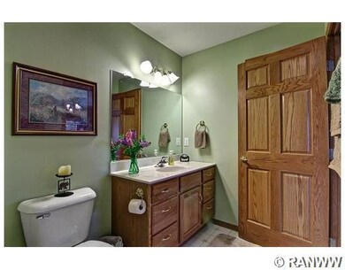 2925 Old Orchard Rd, Eau Claire, WI 54703 - photo 7