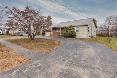 40 Moseley Ave, Newburyport, MA 01950 - photo 3