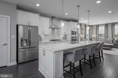 13246 Woodland Pond Place, Herndon, VA 20171 - photo 6