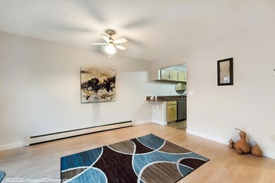 7805 Dining 1