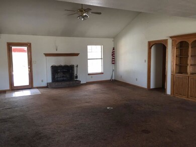 3205 Sunny Cir, Alamogordo, NM 88310 - photo 4