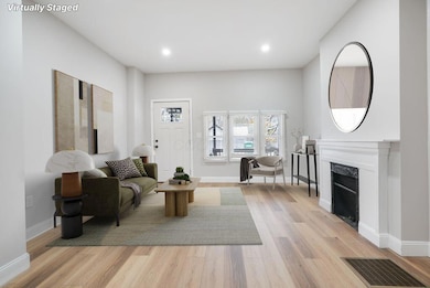 555 Kimball Place unit 557, Columbus, OH 43205 - photo 2