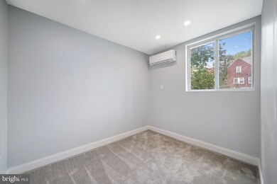 1132 W Ridge Rd, Marcus Hook, PA 19061 - photo 6