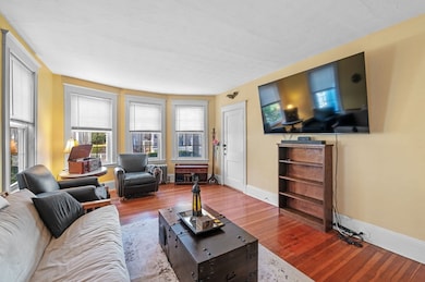 9 Glover St unit 1, Salem, MA 01970 - photo 7