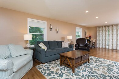 17 Harding St, Rochester, NH 03867 - photo 2