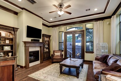 1716 Welch St, Houston, TX 77006 - photo 7