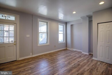 3503 W Franklin St, Baltimore, MD 21229 - photo 4
