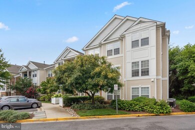 12020 Amber Ridge Cir unit 201B, Germantown, MD 20876 - photo 2