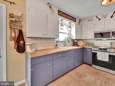 2296 Franklin Rd, Columbia, PA 17512 - photo 6