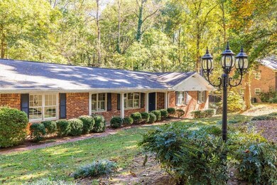 2350 Oxbow Cir, Stone Mountain, GA 30087 - photo 3