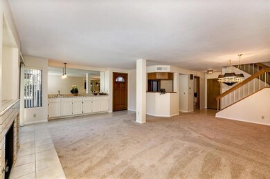 4011 Layang Cir unit F, Carlsbad, CA 92008 - photo 3
