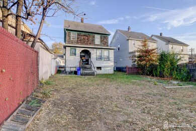 17 Atlantic St, Carteret, NJ 07008 - photo 4