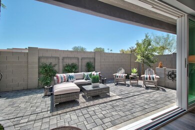 2315-East-Pinchot-Avenue-113-10