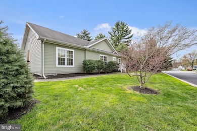 16 Barberry Ct, Newark, DE 19702 - photo 2