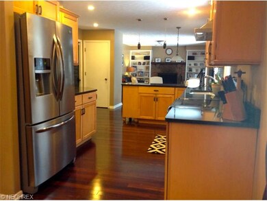 Kitchen, hardwood flooring, granite countertop