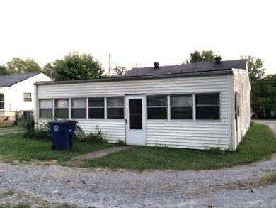 210 Austin Ave, Shelbyville, TN 37160 - photo 3