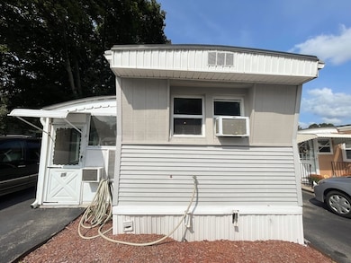 239 Ayer Rd unit 18, Littleton, MA 01460 - photo 4