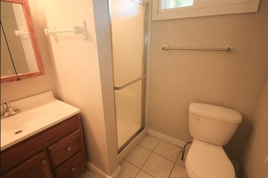 23 Bog Hollow Rd unit 1, Springfield, MA 01109 - photo 3