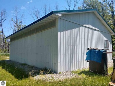 2822 S Santiago Rd, Au Gres, MI 48703 - photo 6