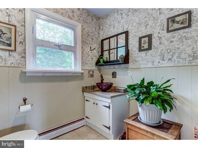 329 Dundee Place, Devon, PA 19333 - photo 4