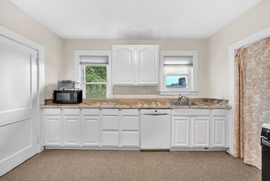67 Westchester Rd unit 67, Newton, MA 02458 - photo 5