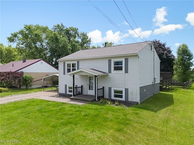 2201 Cambridge Ave SE, Massillon, OH 44646 - photo 3