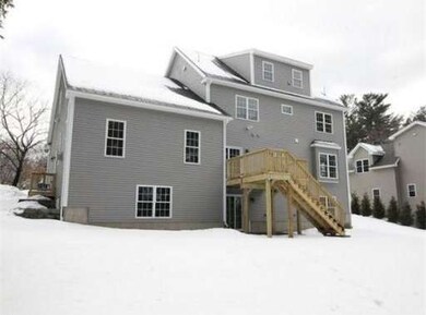 1 Pinevale Ave, Burlington, MA 01803 - photo 2