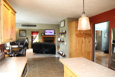 2006 Ridgeway Dr, Lexington, NE 68850 - photo 5