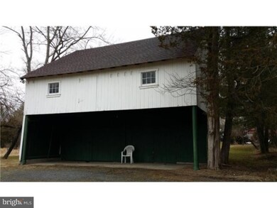 1118 Old Gravel Pike, Schwenksville, PA 19473 - photo 4