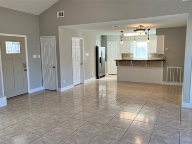9523 Garden Bridge St, Houston, TX 77075 - photo 6