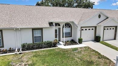 4030 Casa Del Sol Way unit 4, New Port Richey, FL 34655 - photo 2