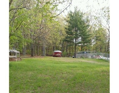 887 W Lowell Ave, Haverhill, MA 01832 - photo 5