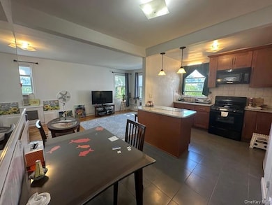 1 Arlington St unit 2B, Yonkers, NY 10710 - photo 4