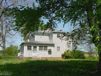 2857 Parks Xroads Church Rd, Ramseur, NC 27316 - photo 6