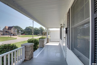 1512 Locust St, Quincy, IL 62301 - photo 3