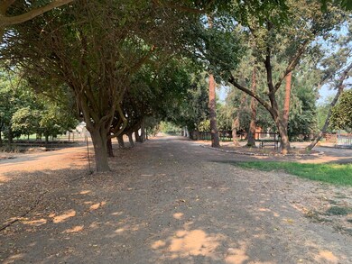 5B291354-5885-4FF5-B5D0-15FA546A31AB