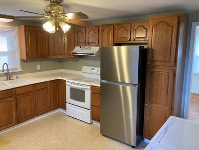 129 Loudoun Ave, Waynesboro, VA 22980 - photo 6