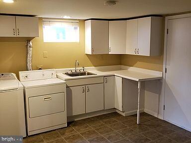 1301 N Stuart St, Arlington, VA 22201 - photo 3