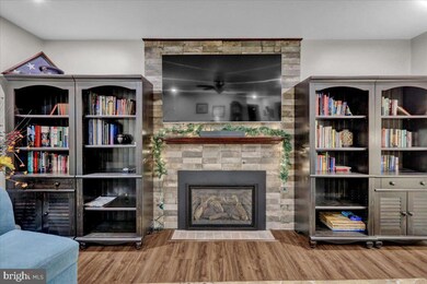 1703 Dauphin Ave, Reading, PA 19610 - photo 7