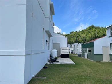 1 Alarcon unit 38, Caguas, PR 00727 - photo 4