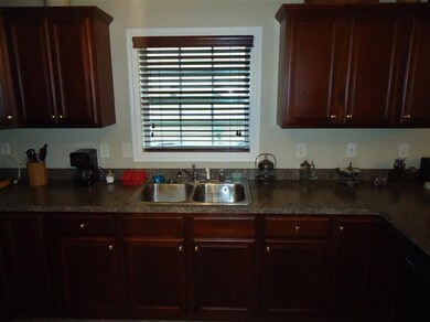 209 Hogan Dr, Frankfort, KY 40601 - photo 7