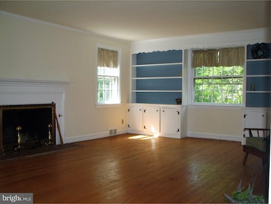 115 Wedgewood Ln, Haddonfield, NJ 08033 - photo 4